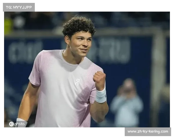 弗里茨、谢尔顿、保罗、蒂亚福、科达五位美国球员跻身世界前25。