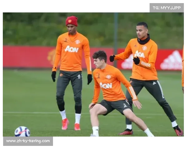 英超俱乐部携手社区，开展青少年足球发展计划，培养未来之星。