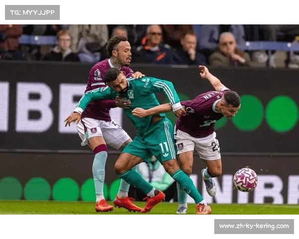 利物浦1-1伯恩利遭遇四连平，进攻效率受阻